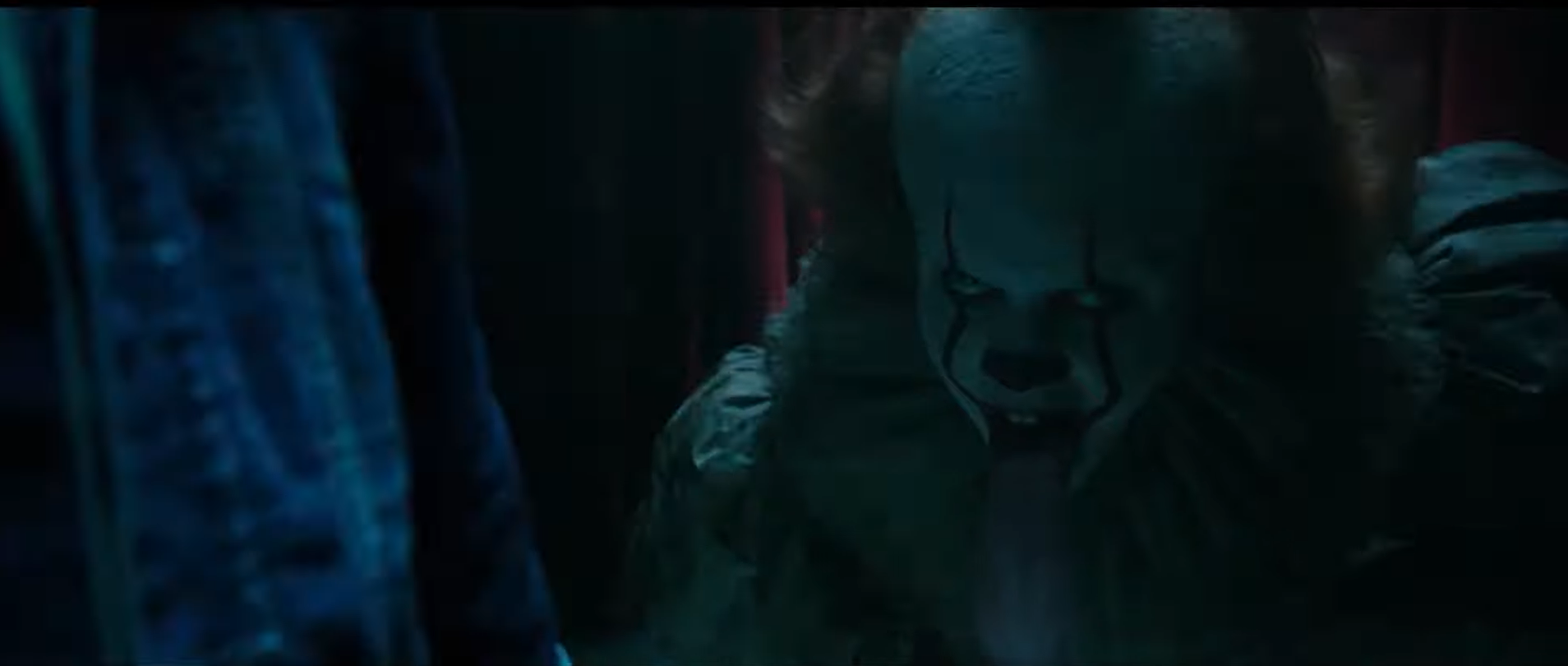 IT 2 tung trailer sợ khiếp vía: Gã hề biến thái Pennywise không chỉ đối ...
