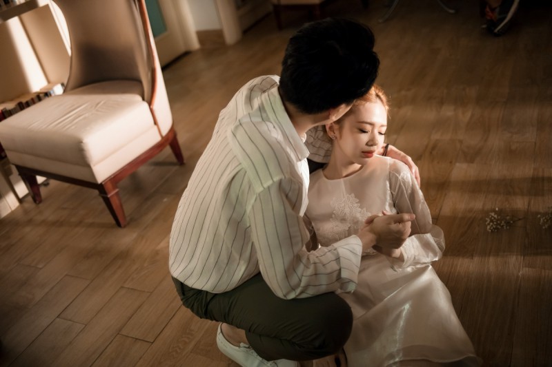 Yêu thầm nhưng không dám thổ lộ, Trịnh Thăng Bình xót xa nhìn Liz Kim Cương chịu thiệt thòi trong MV song ca - Ảnh 3. Yêu thầm nhưng không dám thổ lộ, Trịnh Thăng Bình xót xa nhìn Liz Kim Cương chịu thiệt thòi trong MV song ca - Ảnh 3.