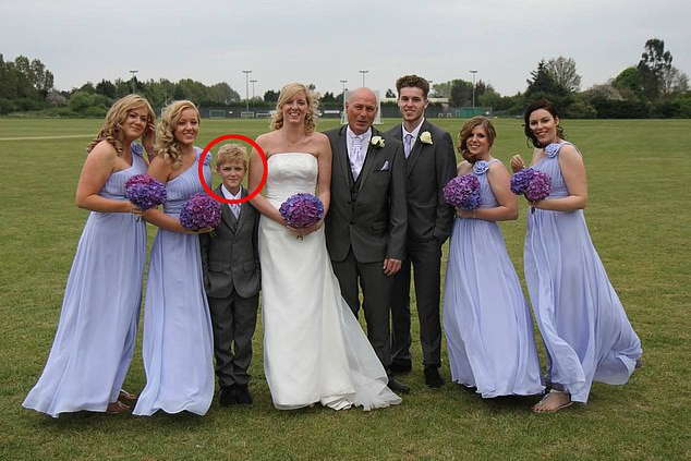 Vụ cậu b&eacute; tự tử trước mặt 50 bạn học: Nh&acirc;n chứng kể lại khoảnh khắc kinh ho&agrave;ng khi t&agrave;u chạy qua, h&eacute; lộ l&yacute; do bị bắt nạt khiến phụ huynh giật m&igrave;nh - Ảnh 2.