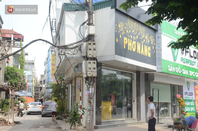 Chùm ảnh: Cận cảnh những căn nhà hình dáng siêu dị ở Hà Nội - Ảnh 8.