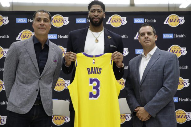 &Ocirc;m mộng v&ocirc; địch NBA, bạn th&acirc;n LeBron James r&uacute;t lui khỏi FIBA World Cup - Ảnh 2.