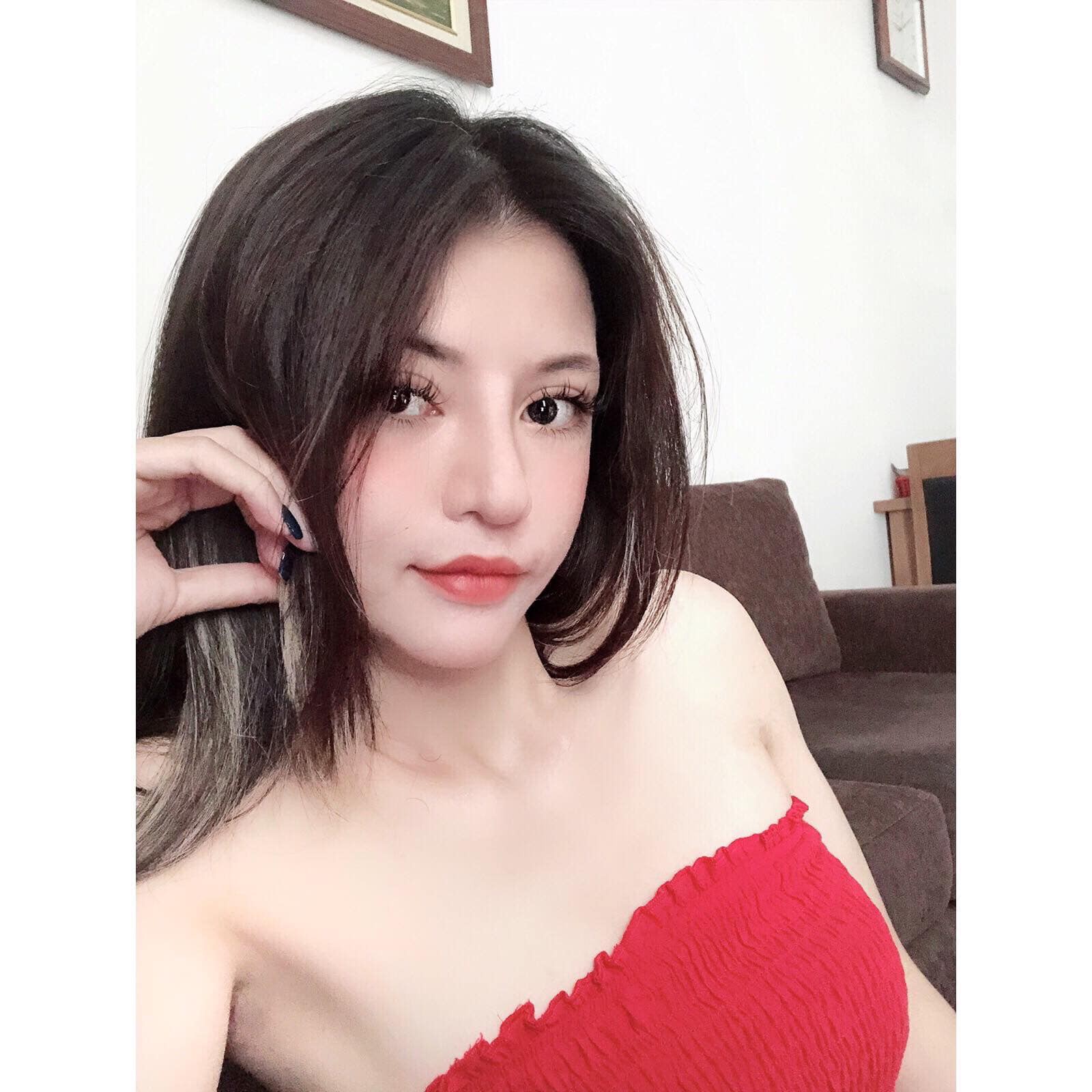 Bị ghét vì mũi tẹt mắt hí, cô gái vịt hoá thiên nga sau quá trình phẫu thuật thẩm mỹ khiến nhiều người trầm trồ - Ảnh 2.