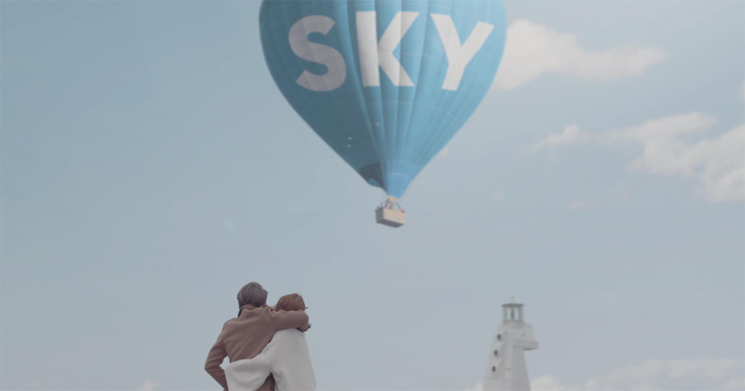 Cứ quay MV ở đâu là nơi đó nổi đình nổi đám, chắc mời Sơn Tùng M-TP làm đại sứ du lịch trong lòng Sky luôn quá! - Ảnh 12. Cứ quay MV ở đâu là nơi đó nổi đình nổi đám, chắc mời Sơn Tùng M-TP làm đại sứ du lịch trong lòng Sky luôn quá! - Ảnh 12.