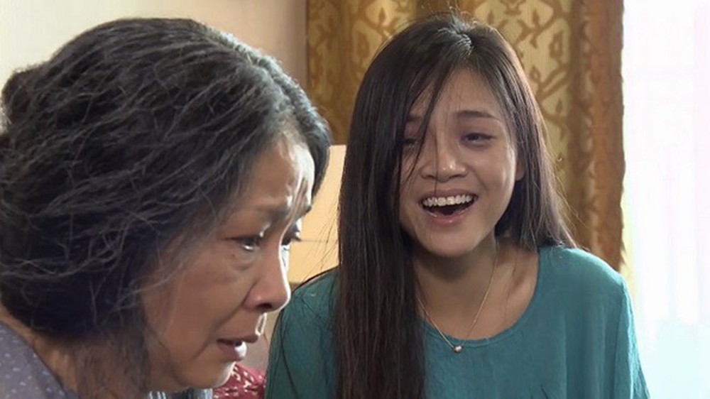 Nếm đủ vị đau khổ trong Về Nh&agrave; Đi Con, phải chăng chị Huệ Thu Quỳnh đang mượn phim để n&oacute;i về đời m&igrave;nh? - Ảnh 8.