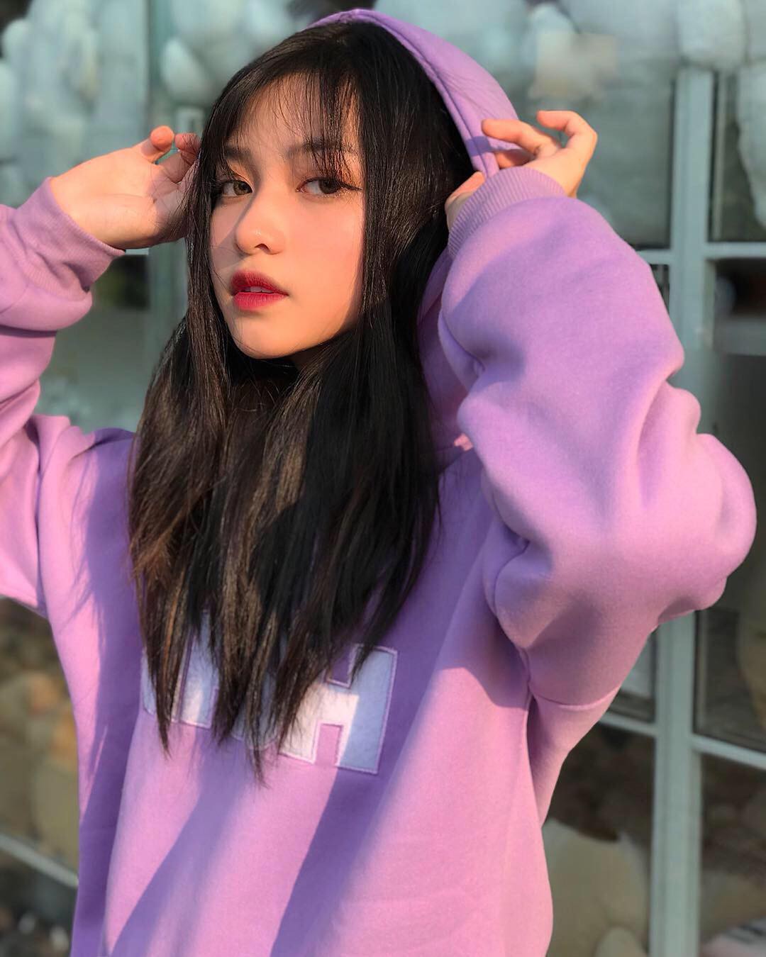 Dân tình hóng hớt được tin Brian Trần "thả thính" gái xinh Instagram