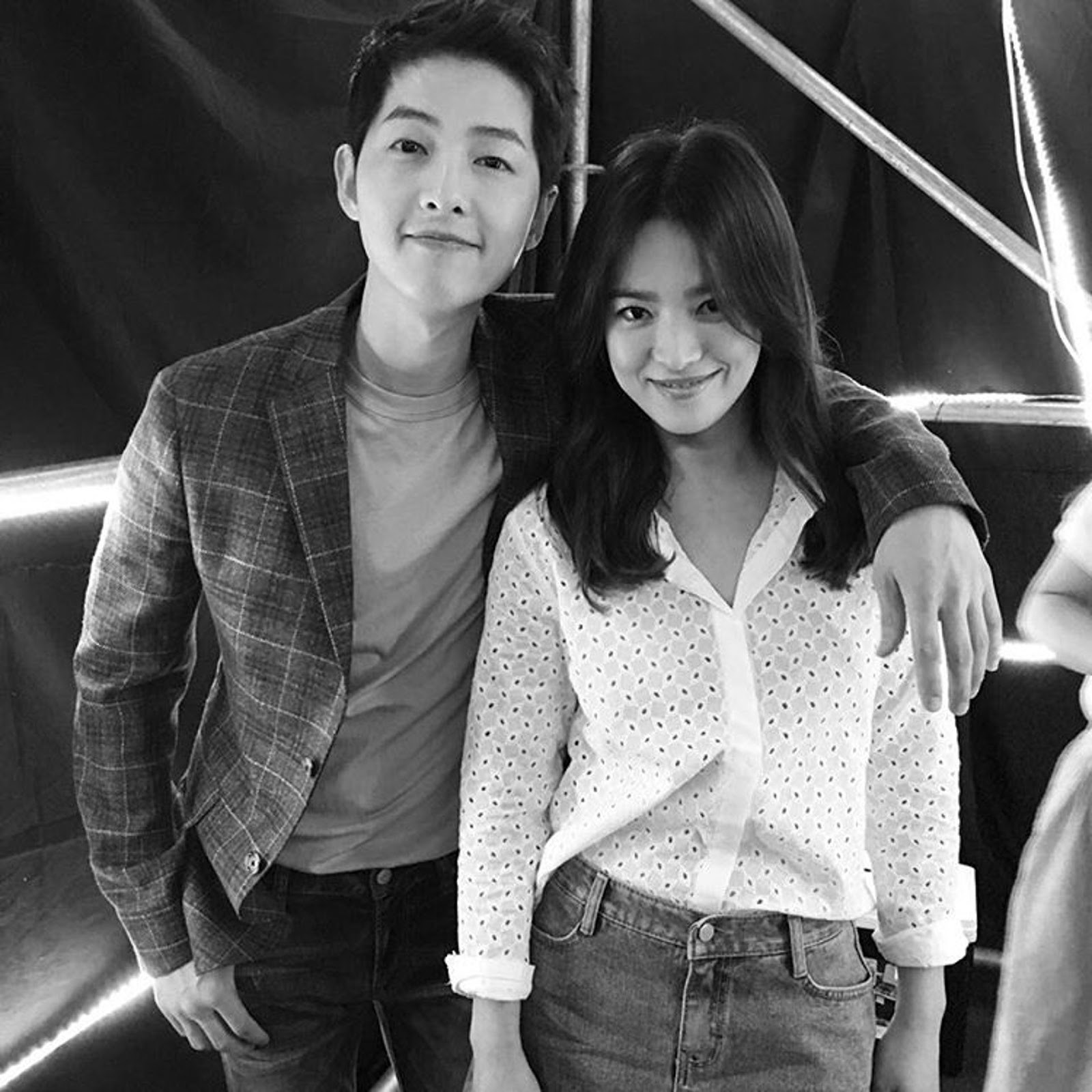 Phía Song Hye Kyo chủ động lên tiếng trước về vụ ly hôn, tuyên bố quyết định bất ngờ về việc chia tài sản 2000 tỉ - Ảnh 1. Phía Song Hye Kyo chủ động lên tiếng trước về vụ ly hôn, tuyên bố quyết định bất ngờ về việc chia tài sản 2000 tỉ - Ảnh 1.