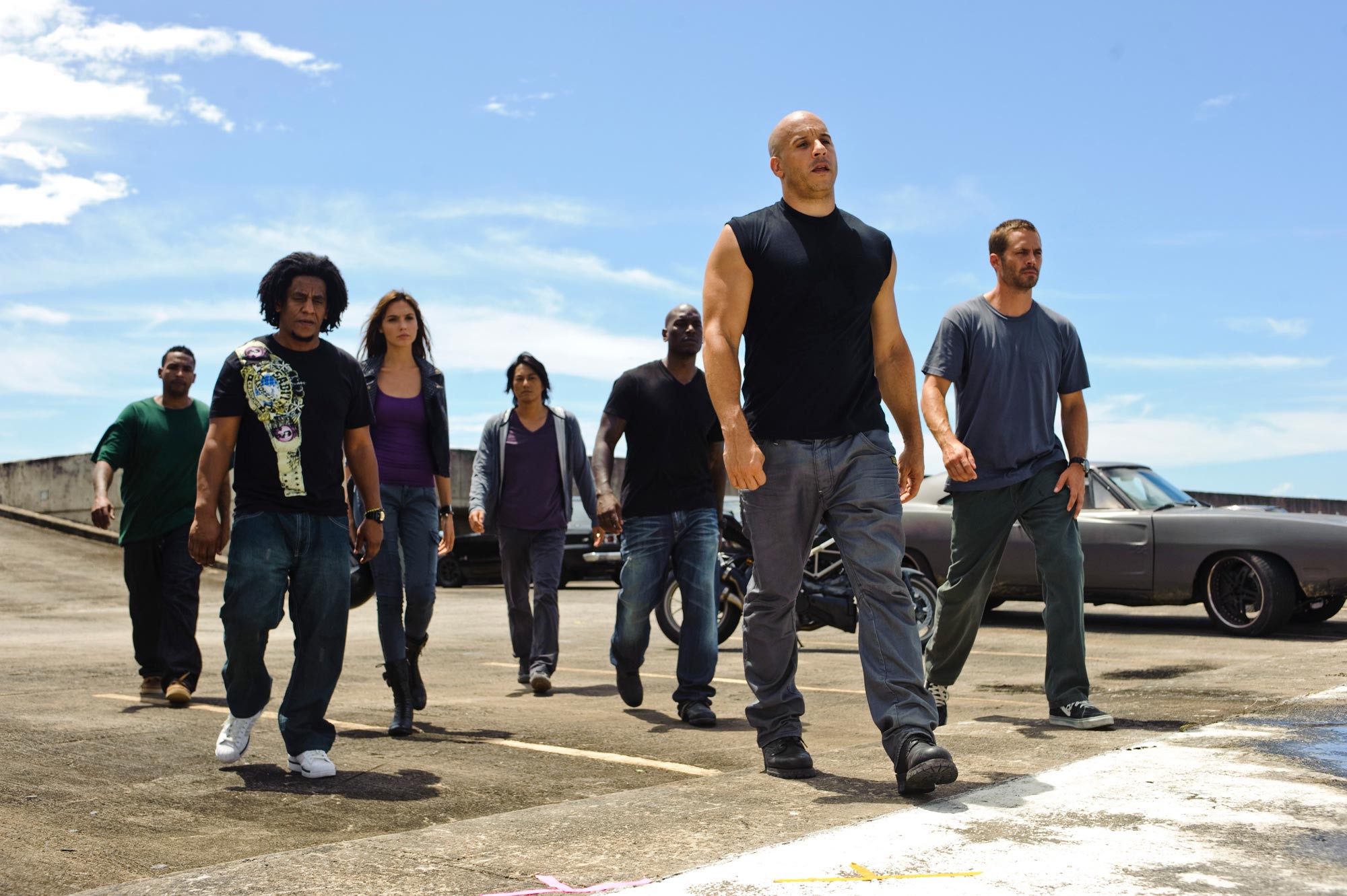 Ôn nhanh lịch sử đầy drama của vũ trụ tổ lái trước rồi hẳn ra rạp xem Fast and Furious: Hobbs and Shaw - Ảnh 7. Ôn nhanh lịch sử đầy drama của vũ trụ tổ lái trước rồi hẳn ra rạp xem Fast and Furious: Hobbs and Shaw - Ảnh 7.