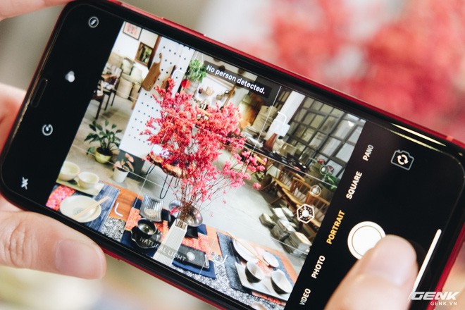 iPhone XR: Chiếc iPhone kh&ocirc;ng đ&aacute;ng để bị người Việt hắt hủi - Ảnh 6.