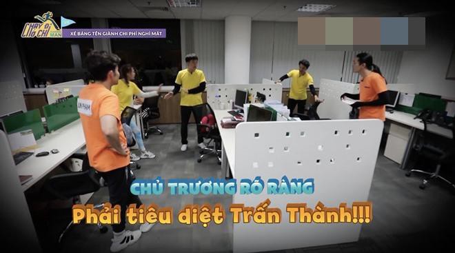 8 khoảnh khắc đi vào lịch sử của Running Man Việt mùa đầu tiên - Ảnh 4.