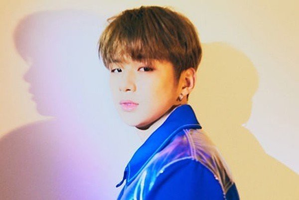 Thứ hạng ca khúc debut solo của Kang Daniel trên BXH: Có giành chiến thắng sau màn “huynh đệ tương tàn” cùng các anh em Wanna One? - Ảnh 1.