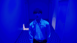 Tưởng đơn giản nhưng MV debut của Kang Daniel lại chứa 1001 ẩn ý sâu sắc, liệu bạn có nhận ra? - Ảnh 8. Tưởng đơn giản nhưng MV debut của Kang Daniel lại chứa 1001 ẩn ý sâu sắc, liệu bạn có nhận ra? - Ảnh 8.