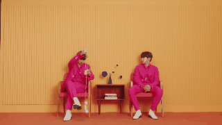 Tưởng đơn giản nhưng MV debut của Kang Daniel lại chứa 1001 ẩn ý sâu sắc, liệu bạn có nhận ra? - Ảnh 6. Tưởng đơn giản nhưng MV debut của Kang Daniel lại chứa 1001 ẩn ý sâu sắc, liệu bạn có nhận ra? - Ảnh 6.