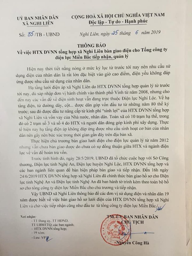 Suýt cháy nhà vì điện chập chờn, cả xóm không đóng tiền điện để phản đối - Ảnh 7.