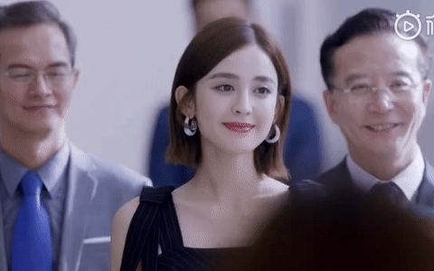 Bất ngờ với Cổ Lực Na Trát ở Trả Lại Thế Giới Cho Em: Chị đây không những giỏi kiếm tiền đã vậy nhảy còn rất đẹp - Ảnh 3.