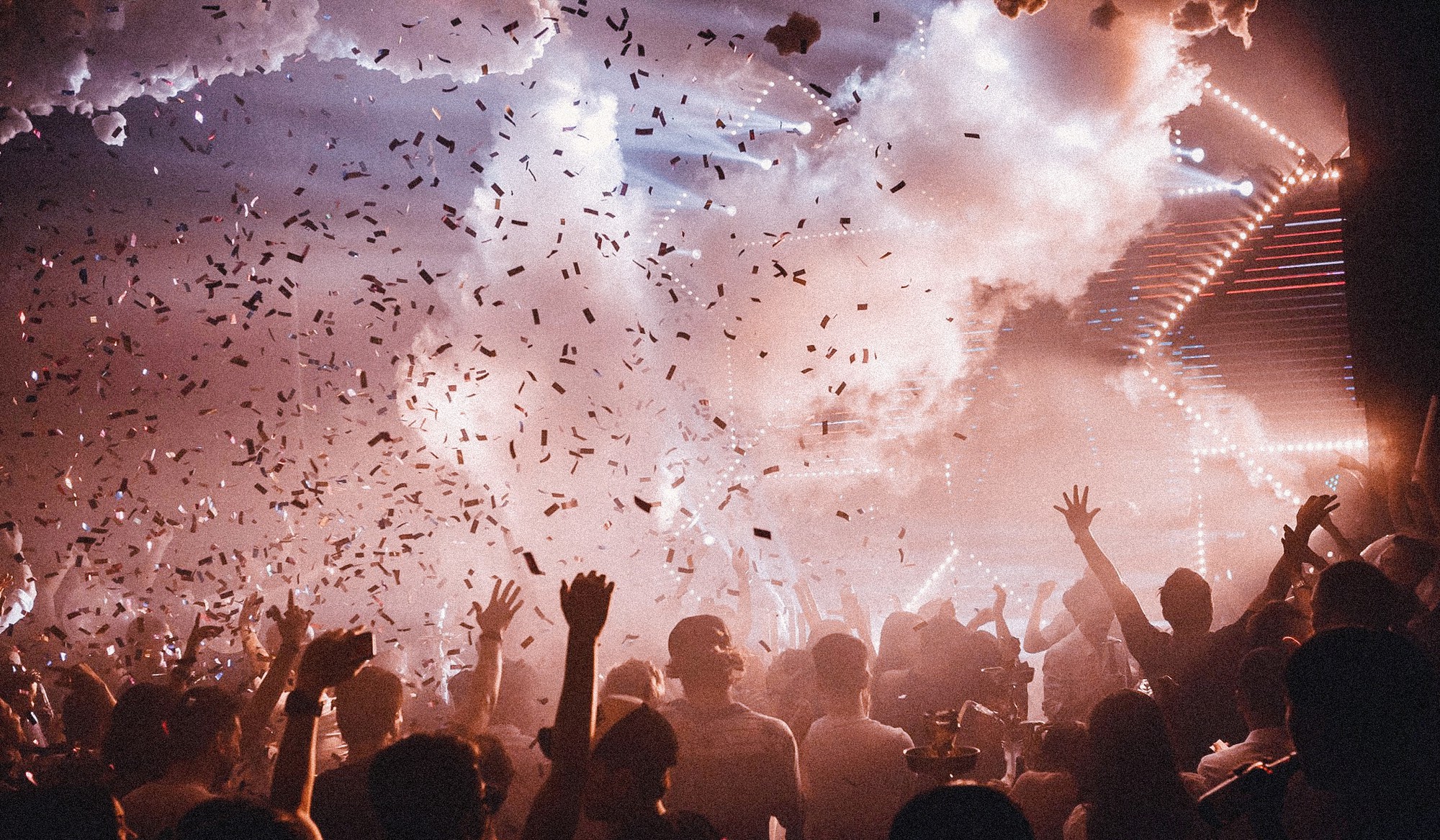 Mr X – Chuyện gã dân chơi “làm nightlife” một cách tử tế - Ảnh 10.