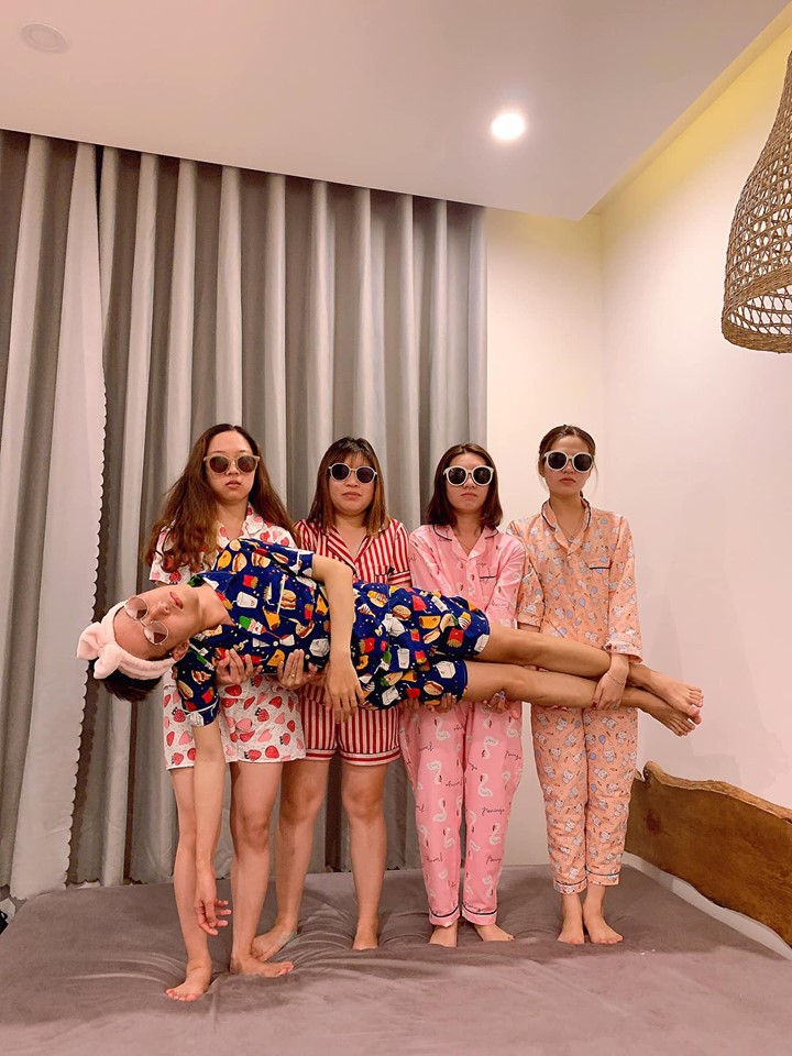 Lưu ngay 1001 cách tạo dáng cho hội chị em khi đi du lịch Đà Lạt, kiểu đầu tiên đảm bảo mau thoát ế! - Ảnh 6. Lưu ngay 1001 cách tạo dáng cho hội chị em khi đi du lịch Đà Lạt, kiểu đầu tiên đảm bảo mau thoát ế! - Ảnh 6.