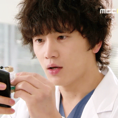 Bác sĩ Ji Sung từ New Heart đến Doctor John: 12 năm nhan sắc và diễn xuất đỉnh cao! - Ảnh 3.