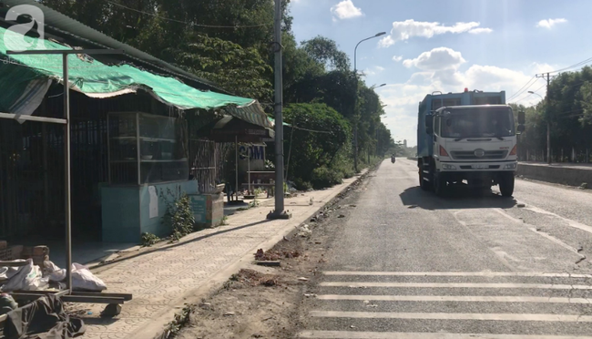 Người dân khốn khổ bởi mùi hôi thối, ruồi nhặng nhiều năm sống cạnh bãi rác Đa Phước - Ảnh 6.