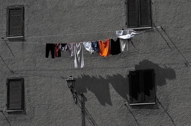 Điều g&igrave; sẽ xảy ra nếu bạn mặc ngay quần &aacute;o mới mua m&agrave; kh&ocirc;ng giặt? - Ảnh 4.