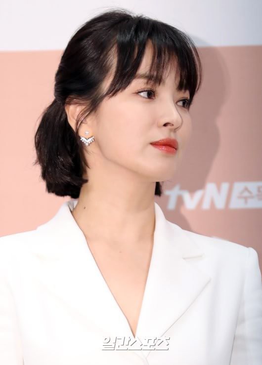 Tìm ra thời điểm Song Song trục trặc: Song Hye Kyo không dự hôn lễ quản lý của chồng, Song Joong Ki đầy khó xử - Ảnh 2.