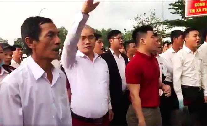 Triệu tập Chủ tịch Công ty Alibaba Nguyễn Thái Luyện đến trụ sở công an làm việc - Ảnh 3.