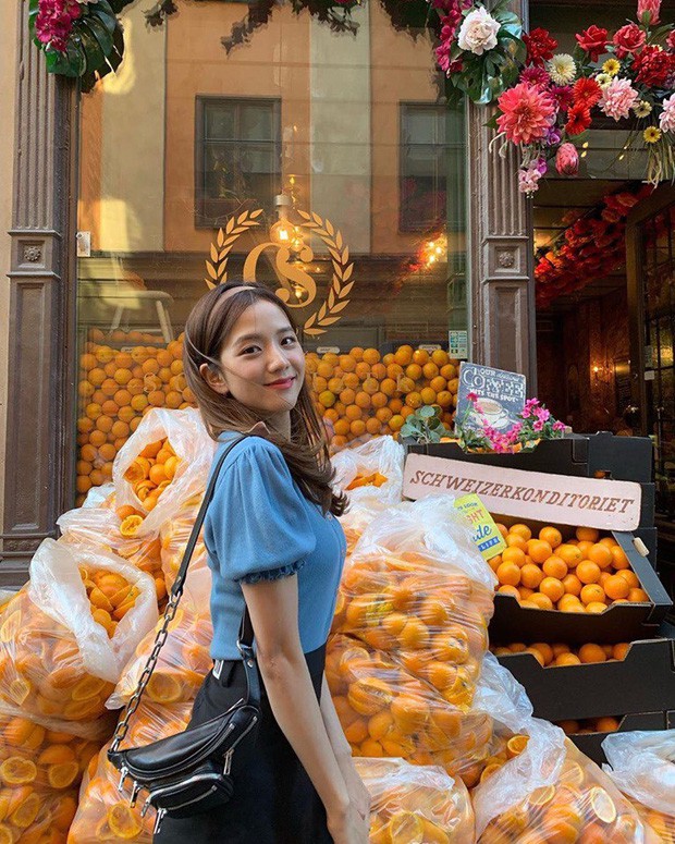 Mặc dù Lisa selfie cùng churros giữa Stockholm (Thuỵ Điển), nhưng hoá ra đó lại là món ăn đường phố nổi tiếng ở một nơi… chẳng liên quan gì - Ảnh 5.