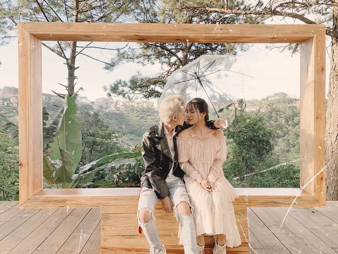 Lên Đà Lạt làm bạn với cá Koi, Kỳ Duyên và Minh Triệu khiến fan “ngất lịm” trước quán cafe style Nhật cực hot này! - Ảnh 27. Lên Đà Lạt làm bạn với cá Koi, Kỳ Duyên và Minh Triệu khiến fan “ngất lịm” trước quán cafe style Nhật cực hot này! - Ảnh 27.