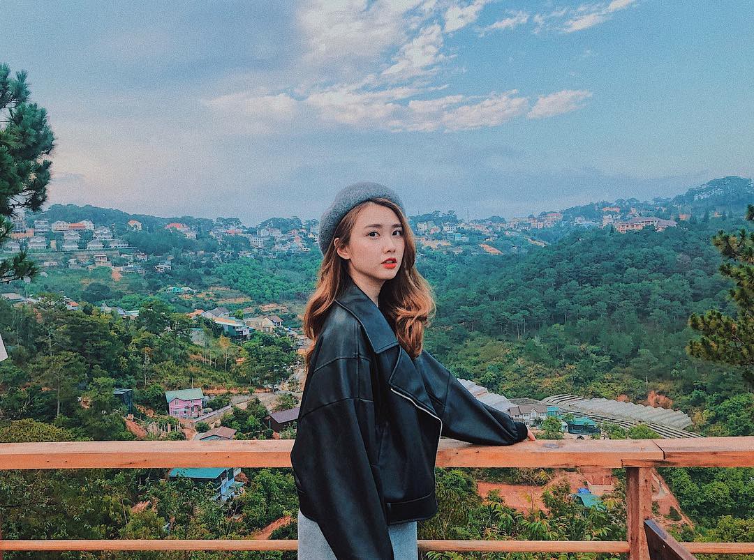 Lên Đà Lạt làm bạn với cá Koi, Kỳ Duyên và Minh Triệu khiến fan “ngất lịm” trước quán cafe style Nhật cực hot này! - Ảnh 18. Lên Đà Lạt làm bạn với cá Koi, Kỳ Duyên và Minh Triệu khiến fan “ngất lịm” trước quán cafe style Nhật cực hot này! - Ảnh 18.