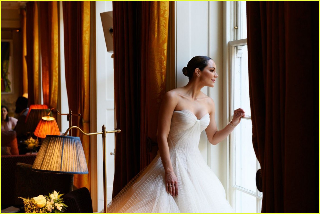 katharine-mcphee-david-foster-wedding-photos-20-15622353806381355701344.jpg