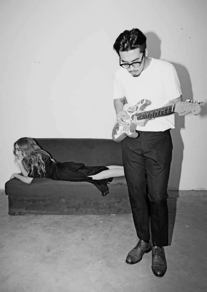 Thêm hình ảnh về vợ sắp cưới của hoàng tử Indie Thái Vũ: Thần thái sang chảnh ngút ngàn, mặc gì cũng thấy đẹp - Ảnh 2. Thêm hình ảnh về vợ sắp cưới của hoàng tử Indie Thái Vũ: Thần thái sang chảnh ngút ngàn, mặc gì cũng thấy đẹp - Ảnh 2.