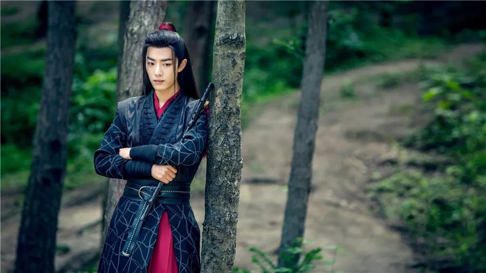 Ph&aacute;t hiện th&ecirc;m 1 v&ograve;ng eo g&acirc;y b&atilde;o Cbiz: Mỹ nam Trần T&igrave;nh Lệnh&rdquo; khiến sao nữ phải &aacute;i ngại khi chung khung h&igrave;nh - Ảnh 1.