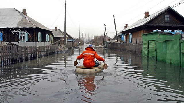 Hơn 400 người bị thương do lũ lụt lịch sử tại Đông Siberia (Nga) - Ảnh 1.