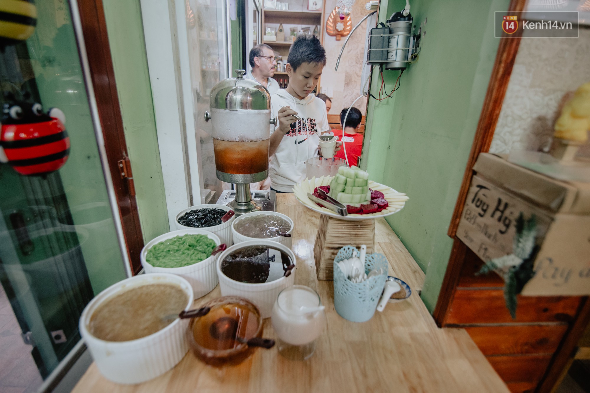 Quán chay từ thiện độc nhất vô nhị ở Sài Gòn: ăn tuỳ bụng trả tiền… tuỳ tâm - Ảnh 7.
