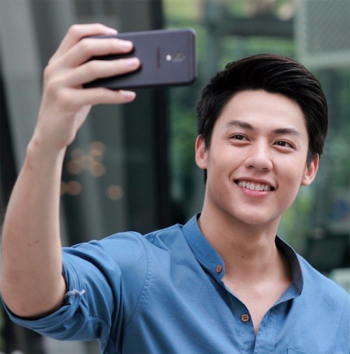 Dàn nam thần Thái siêu hot xuống tóc đi tu báo hiếu cha mẹ: Thay đổi ngoạn mục, gây sốt vì ngoại hình tự nhiên - Ảnh 16. Dàn nam thần Thái siêu hot xuống tóc đi tu báo hiếu cha mẹ: Thay đổi ngoạn mục, gây sốt vì ngoại hình tự nhiên - Ảnh 16.