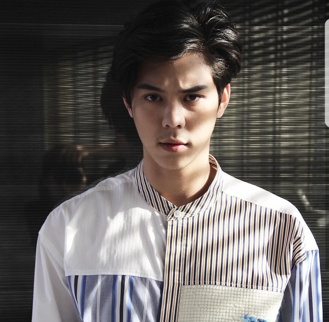 Dàn nam thần Thái siêu hot xuống tóc đi tu báo hiếu cha mẹ: Thay đổi ngoạn mục, gây sốt vì ngoại hình tự nhiên - Ảnh 21. Dàn nam thần Thái siêu hot xuống tóc đi tu báo hiếu cha mẹ: Thay đổi ngoạn mục, gây sốt vì ngoại hình tự nhiên - Ảnh 21.