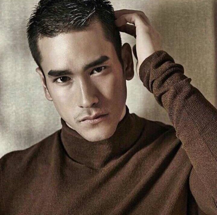 Dàn nam thần Thái siêu hot xuống tóc đi tu báo hiếu cha mẹ: Thay đổi ngoạn mục, gây sốt vì ngoại hình tự nhiên - Ảnh 10. Dàn nam thần Thái siêu hot xuống tóc đi tu báo hiếu cha mẹ: Thay đổi ngoạn mục, gây sốt vì ngoại hình tự nhiên - Ảnh 10.