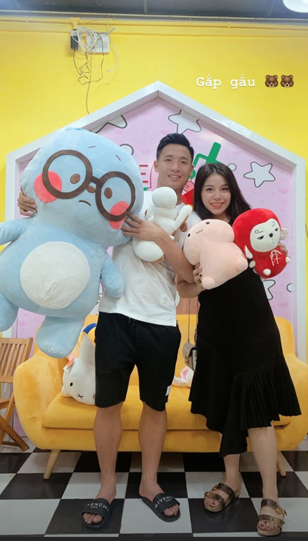 Bùi Tiến Dũng và vợ sắp cưới chứng minh: Về chung một nhà không làm tình yêu nhạt đi mà ngày càng ngọt ngào hơn - Ảnh 5.