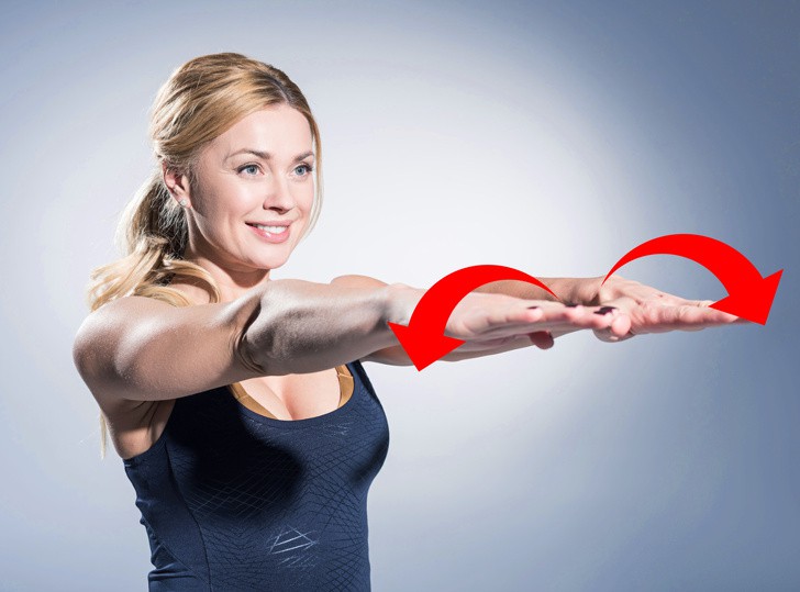 9 động tác nhìn đơn giản nhưng không dễ thực hiện, chỉ có dị nhân may ra mới làm được hết - Ảnh 8. 9 động tác nhìn đơn giản nhưng không dễ thực hiện, chỉ có dị nhân may ra mới làm được hết - Ảnh 8.