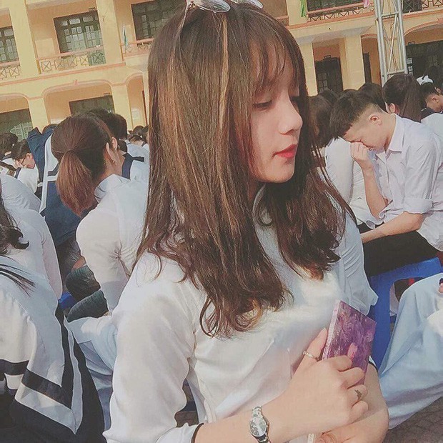 Đang học cấp 3 mà chưa ngắm loạt girl xinh này thì uổng quá: Nhìn người ta mặc áo dài nè, toàn cực phẩm không đó! - Ảnh 11.