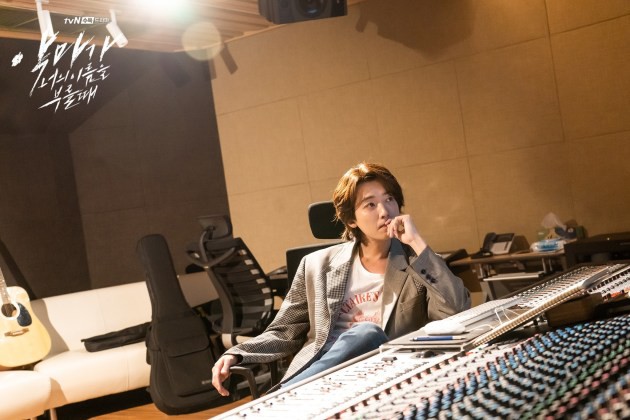 1001 l&iacute; do đạo nhạc cũng kh&ocirc;ng b&aacute; đạo như When The Devil Calls Your Name: Ch&ocirc;m giai điệu v&igrave; quỷ khiến? - Ảnh 2.