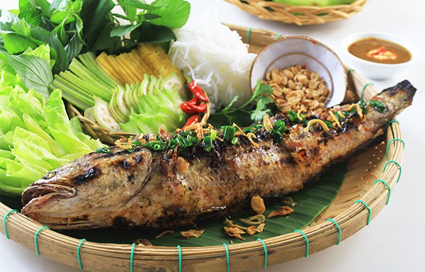 Chuột đồng nướng chao, cá lóc nướng trui ngon quên sầu ở miền Tây - Ảnh 1.