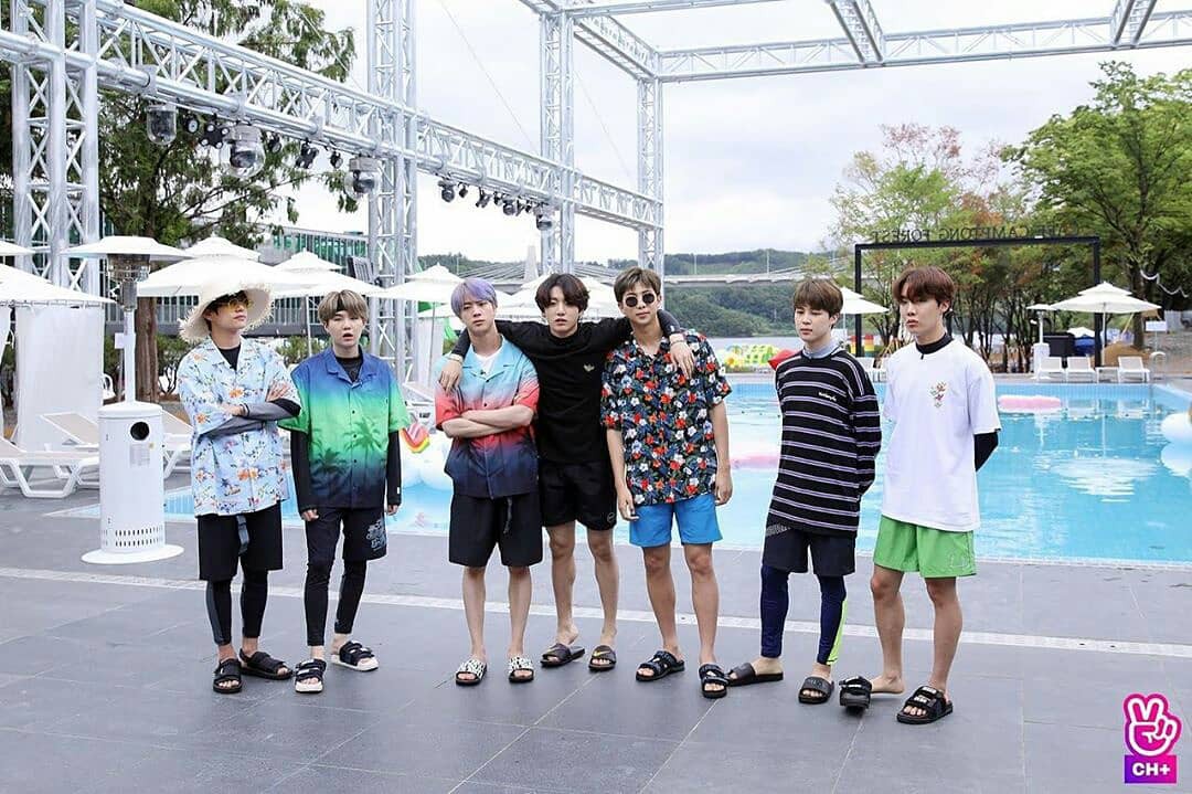 BTS bất ngờ nghỉ xả hơi, ARMY nếu có nhớ thì nên xem lại các show này! - Ảnh 17. BTS bất ngờ nghỉ xả hơi, ARMY nếu có nhớ thì nên xem lại các show này! - Ảnh 17.