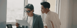 Sau loạt tin đồn hẹn h&ograve; với Ninh Dương Lan Ngọc, Chi D&acirc;n ra MV T&igrave;m Em Trong Mơ nhưng cuối c&ugrave;ng lại y&ecirc;u đồng nghiệp nam? - Ảnh 4.