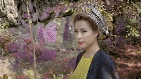 Chẳng biết từ lúc nào Hoàng Thuỳ Linh đã trở thành cô gái vàng của làng văn nghệ học sinh - Ảnh 5.