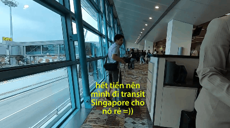 Khoa Pug lại tung video review sốc về chất lượng thật sự của hãng hàng không Emirates, bật mí những góc khuất của du lịch Dubai - Ảnh 2.