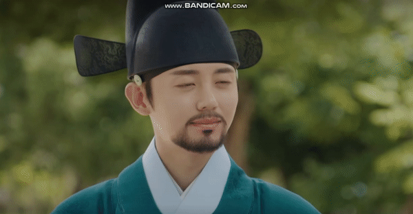Tân Binh Sử Học Goo Hae Ryung: Shin Se Kyung lén lút làm bậy nhưng gương mặt phản chủ đã tố giác tất cả - Ảnh 9.