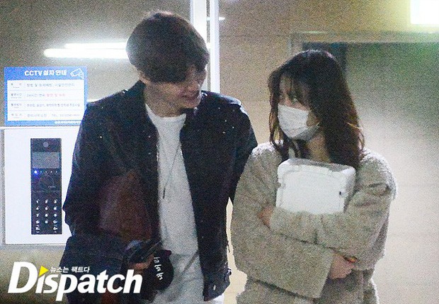 Chặng đường ly h&ocirc;n g&acirc;y tranh c&atilde;i của Goo Hye Sun - Ahn Jae Hyun: Y&ecirc;u nhanh, cưới vội, kết th&uacute;c bằng tin nhắn g&acirc;y chấn động - Ảnh 1.