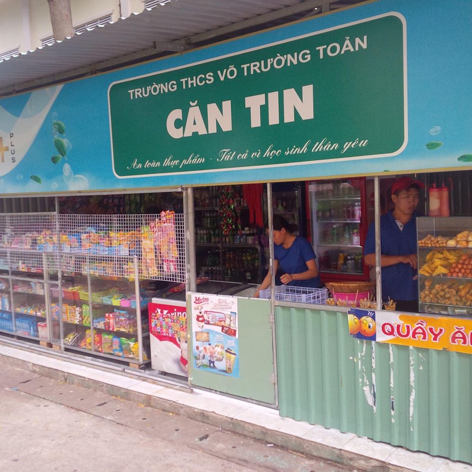 Nh&igrave;n căng tin trường người ta m&agrave; cứ ngỡ lạc v&agrave;o thi&ecirc;n đường ẩm thực, hội học tr&ograve; đồng loạt giơ tay xin chuyển trường! - Ảnh 1.