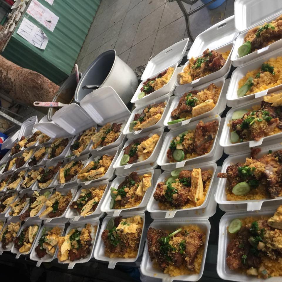 Nh&igrave;n căng tin trường người ta m&agrave; cứ ngỡ lạc v&agrave;o thi&ecirc;n đường ẩm thực, hội học tr&ograve; đồng loạt giơ tay xin chuyển trường! - Ảnh 5.