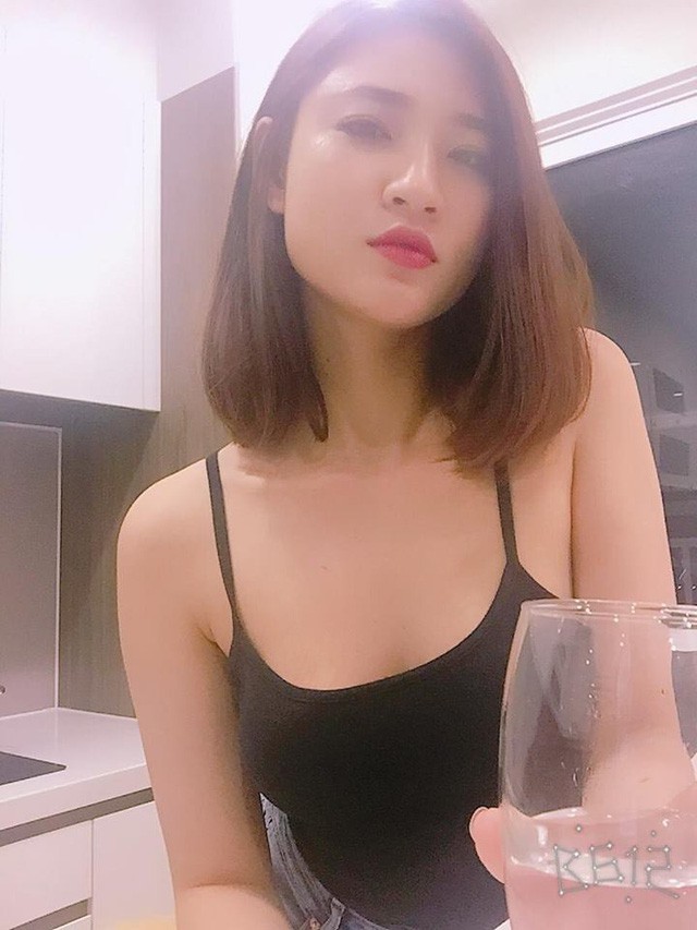 So bì nhan sắc của 3 cô giáo Lớp Thầy Ba: Người sexy khó cưỡng, người đẹp nhẹ nhàng như cô gái bàn bên - Ảnh 8.